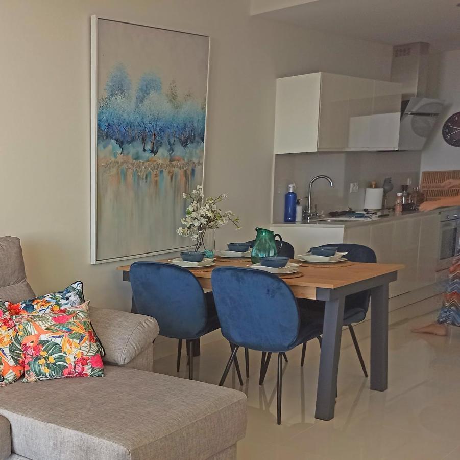 La Paloma Beach Apartment With Pool By Casa Del Sol Hr Manilva Εξωτερικό φωτογραφία