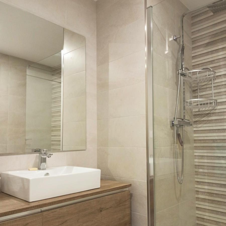 La Paloma Beach Apartment With Pool By Casa Del Sol Hr Manilva Εξωτερικό φωτογραφία