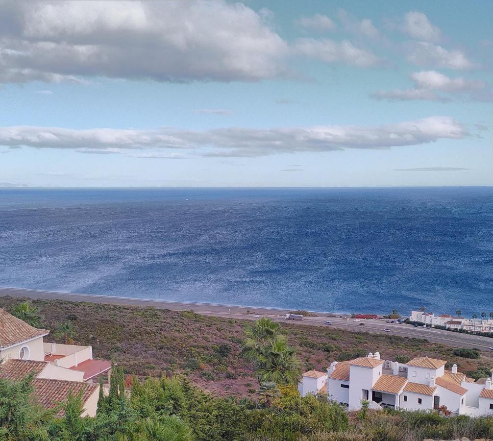 La Paloma Beach Apartment With Pool By Casa Del Sol Hr Manilva Εξωτερικό φωτογραφία